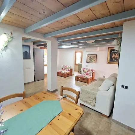 Casa Delle Ortensie Sulla Ferienhaus Torre delle Stelle